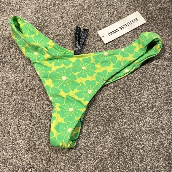 Cheeky swim suit bottoms line green flower 70s 60s print - Picture 4 of 4